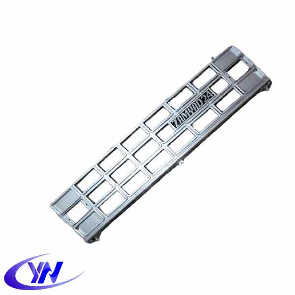 جلو پنجره معمولی نقره ای ماهران